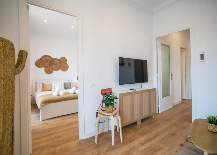 52par1012 - Magnific 3br In Paralel Barcelona